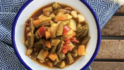 Mükemmel bir lezzet: Zeytinyağlı bamya tarifiyle yaz ve kış sofralarınızı renklendirin!