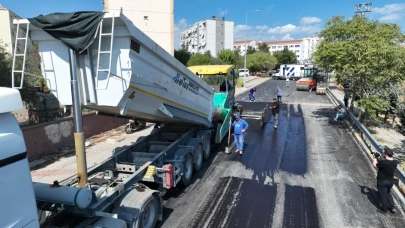 Başkan Tugay Buca’da asfalt yatırımlarını inceledi