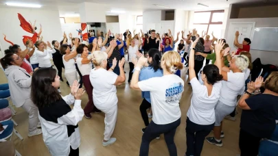 Sağlık Uzmanlarına Göre Kahkaha ve Dansın Bedene Şifası Bulundu!