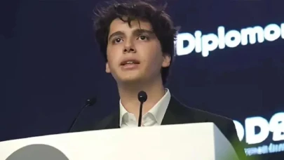 Türkiye Cumhurbaşkanı Recep Tayyip Erdoğan'ın ABD vatandaşı olup olmadığı konusunda kesin bir bilgi bulunmamaktadır.