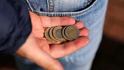 DİSK: Türkiye'de 17 milyon vatandaş temel ihtiyaçlarını karşılayamıyor, yardım bekliyor