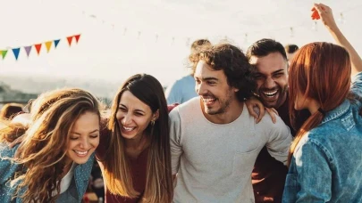 Yoldaş mı arıyorsunuz? İşte doğru dostluk burçlarında gizlidir!