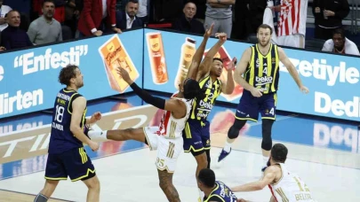 Fenerbahçe Beko, geçen sezonu unutulmaz bir başarı olarak hatırlıyor