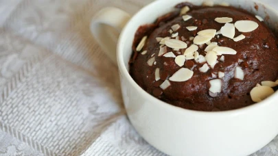 Fırına gerek kalmadan enfes kekler yapmanın sırrı burada! Birbirinden farklı lezzetleri tek seferde deneyimleyin!