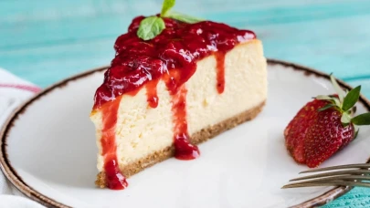 Evde Fırın Kullanmadan Hazırlayabileceğiniz Pratik ve Lezzetli Cheesecake Tarifi!
