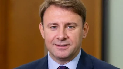 Gökhan Şen Kimdir? Ciner Holdingin Üst Düzey Yöneticisinin Biyografisi ve bilinmeyenler