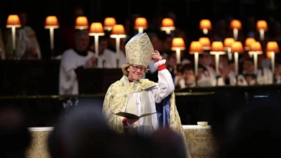 İngiltere Kilisesi'nde Tarihi Bir Adım: 1400 Yıl Sonra İlk Kez Kadın Başpiskopos Seçildi