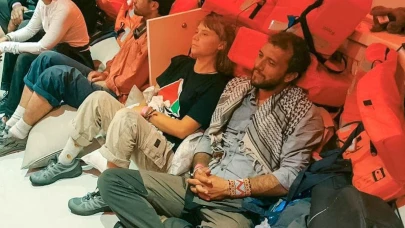 İsrail, Küresel Sumud Filosu'ndaki aktivistleri sınır dışı etmeye hazırlanıyor