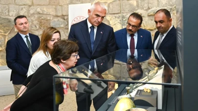 İsviçre, Türkiye'ye Tarihi Bir Eseri İade Ediyor