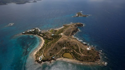 Jeffrey Epstein'in adasındaki gizemli olaylar çözülüyor: Detaylar ortaya çıkıyor!