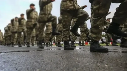 TBMM'ye sunulan dilekçeyle gündemdeki konu: Kadınların askere gitme zorunluluğu!