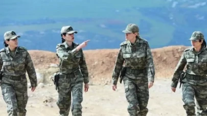 Kadınlara askerlik zorunluluğu mu geliyor? TBMM'de dikkat çeken teklif, Kadınlara askerlik zorunluluğu gel...