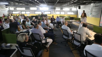 Karşıyaka Kolektif, Enerji ve İnovasyon Günleri'nde Dikkatleri Üzerine Çekti!