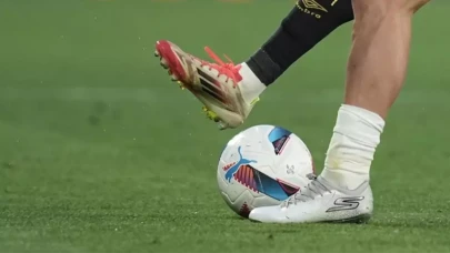 Kocaelispor ile Alanyaspor arasındaki maç CANLI YAYIN! Maçı izlemek için hangi kanalı tercih etmelisiniz?