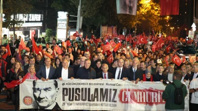 Küçükçekmece’de Coşkulu Cumhuriyet Kutlamaları