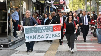 Manisa'da Engelliler İçin Yapılan Yürüyüşte Engeller Kaldırıldı!