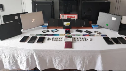 MİT'in PTT ve HGS dolandırıcılarına yönelik operasyonu sonucunda 10 kişi tutuklandı