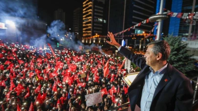 CHP Genel Başkanı Özgür Özel, Şişli'de Millet İradesine Sahip Çıkıyor mitinginde!