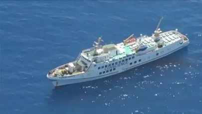 Özgürlük Filosu Gazze'ye emin adımlarla ilerliyor: Sumud'un izinden giden filo son durumunu paylaştı!