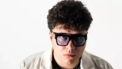 Rap müzik dünyasının genç ve başarılı ismi Ege'nin kim olduğu merak konusu oldu. Ebo'nun sanatçısı olarak tanınan Ege'nin kaç yaşında olduğu, nerede doğduğu ve gerçek adı hakkında detaylar araştırılmaya başlandı.