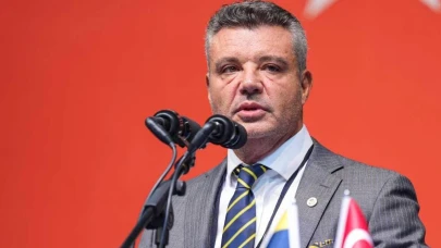 Saadettin Saran'ın Göztepe'ye gösterilen kırmızı karta verdiği tepki konuşuluyor