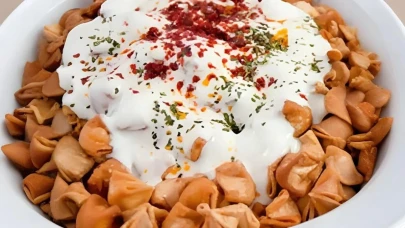 Sadece İzmir'in bu ilçesinde yapılıyor! Çıtır çıtır Çıratma Mantısı nasıl yapılır? Tüm püf noktalarıyla işte tarifi...