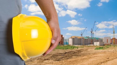 Şantiyelerde neden baret takılır?