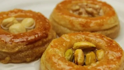 Sesi kulaklarınızda çınlayacak! Şerbeti akışkan, dışı çıtır çıtır! İşte bülbül yuvası tarifi…