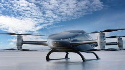 Sessiz sedasız bir devrim: Uçan otomobil hayali gerçek oldu! AirCar ön siparişe açıldı