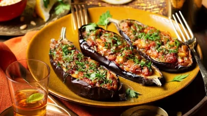 Tadına bakan tarifini isteyecek! Hem pratik hem lezzetli: İşte evde imam bayıldı yapımı…