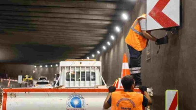 Trafik İşaret Levhaları Değişiyor, Yollar Yeniden Boyanıyor!