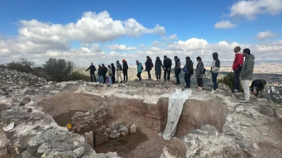 Turist rehberlerine yönelik arkeolojik sit alanlarına teknik gezi