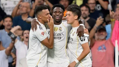 Yıldız futbolcunun ihanet mesajları ifşa oldu!