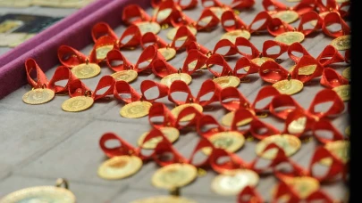 Ünlü Ekonomist Gram Altının 9 Bin TL Olacağı Tarihi Açıkladı: 2026 İçin Rekor Tahmini