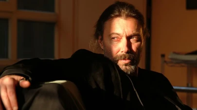 Kızılcık Şerbeti Dizisinde Tuncay Karakteri ve Hakan Karahan Kimdir?