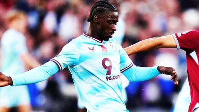 Manchester United'ın oyuncusu Axel Tuanzebe, kulübe 1 milyon sterlinlik dava açtı