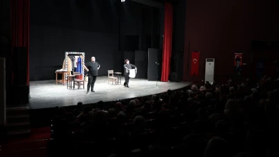 Aydın Büyükşehir Belediyesi Şehir Tiyatroları, Heyecanla Yeni Sezonuna Başladı!