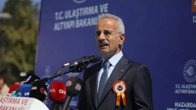 Ulaştırma Yatırımlarıyla Türkiye'nin 2053 Hedeflerine İlerliyoruz, Açıklaması Bakan Uraloğlu'ndan