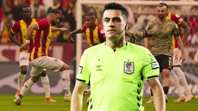 Olağanüstü bir durum! Hakem, maçta 2 kez kırmızı kart gösterdi, ancak her iki karar da VAR incelemesi sonucunda geri alındı