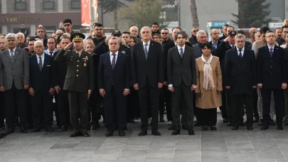 Mustafa Kemal Atatürk'ün Ölüm Yıl Dönümü Törenlerle Kutlandı