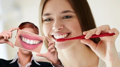 Her gün yapıyoruz ama dikkat etmiyoruz! Dişleri böyle fırçalamak işe yaramıyor: İşte en sık yapılan 4 hata