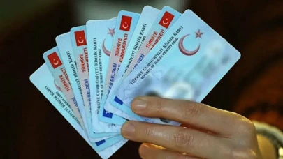 Kimlik ve ehliyet birleştirme işlemine talep yükseldi: Şimdi 5 dakikada ücretsiz yapılıyor!
