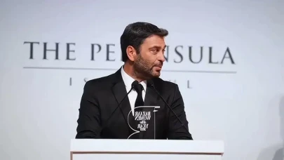 Ünlü oyuncu Ozan Akbaba, 'Yılın Erkeği' ödülüne layık görüldü!