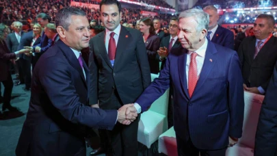 Yavaş'tan, yeniden Genel Başkan seçilen Özgür Özel'e tebrik