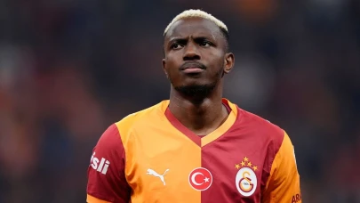 Osimhen, Messi'yi geçerek futbol dünyasında 2025 yılına damga vurdu