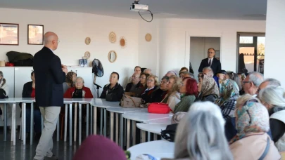 Kıdemli vatandaşların öğrenme yolculuğu devam ediyor