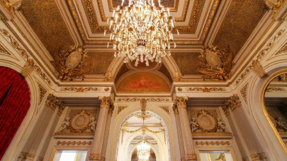 Fransa'da Hırsızlık Dalgası Devam Ediyor: Bu Sefer Élysée Sarayı Hedef Alındı