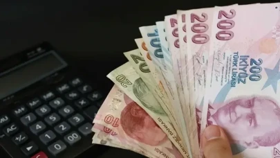 Memur ve Memur Emeklilerine 2026 Yılında Yüzde 6 Enflasyon Farkıyla Zam Yapılacak! Yeni Maaşlar Belli Oldu!