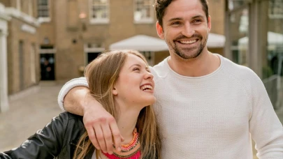 Astroloji Uzmanlarına Göre Kova ve İkizler: Platonik İlişkilerde Uzmanlar!