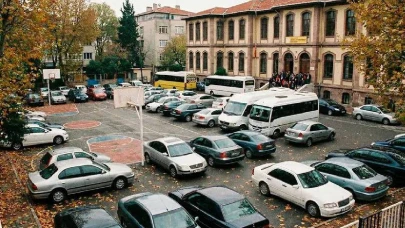 İstanbul'da 19 okul bahçesi otopark olarak kullanılacak!